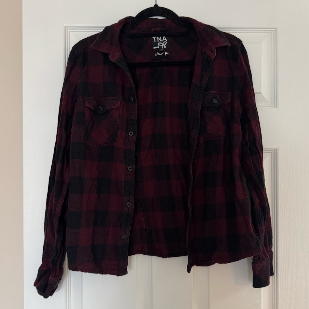Aritzia TNA Plaid Shirt - Burgundy and Black - Large